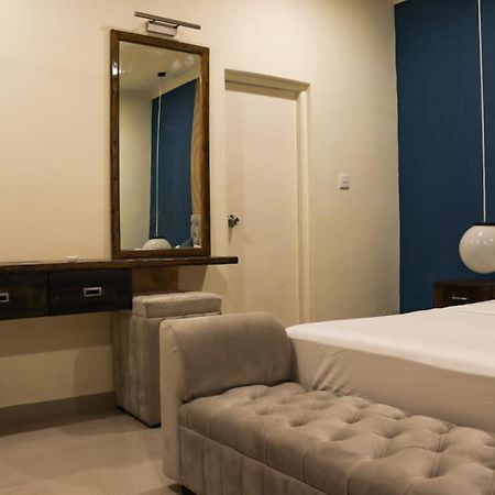 Equatorial Divers Lodge Addu City Екстер'єр фото